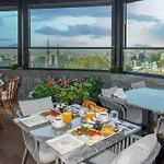 Baver Hotel