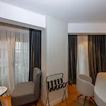 Baver Hotel