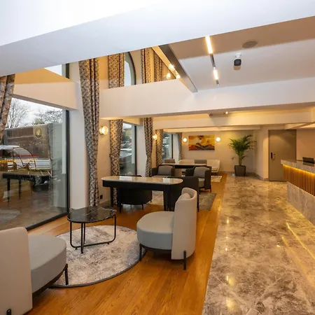 Otel Baver