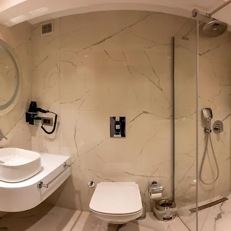 Baver Hotel 3*