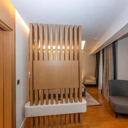 Baver Hotel 3*
