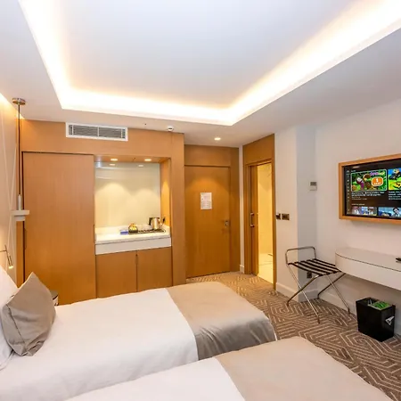 Baver Hotel 3*