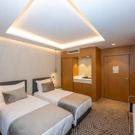 Baver Hotel 3*