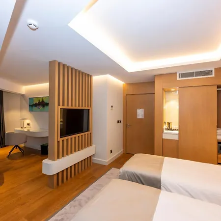Baver Hotel